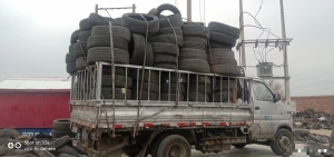 大量回收各种轮胎，炼油料