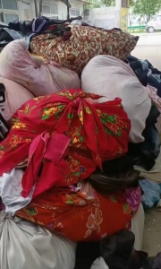 常年大量回收旧衣服旧鞋，旧包，棉花被，床上用品，优质通货，分拣货