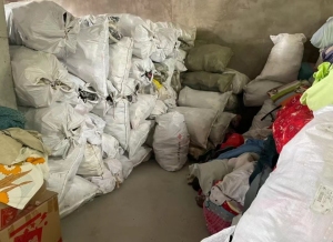 河南安阳出售旧衣服统货，鞋子包包！