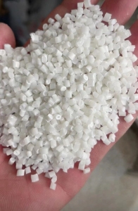 回收白色纯PP无纺布颗粒，过200目