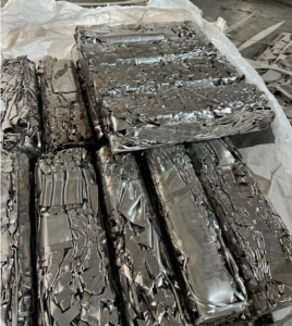 长期采购304新料、工业胶纸料、304二级杂料、爆花、316料