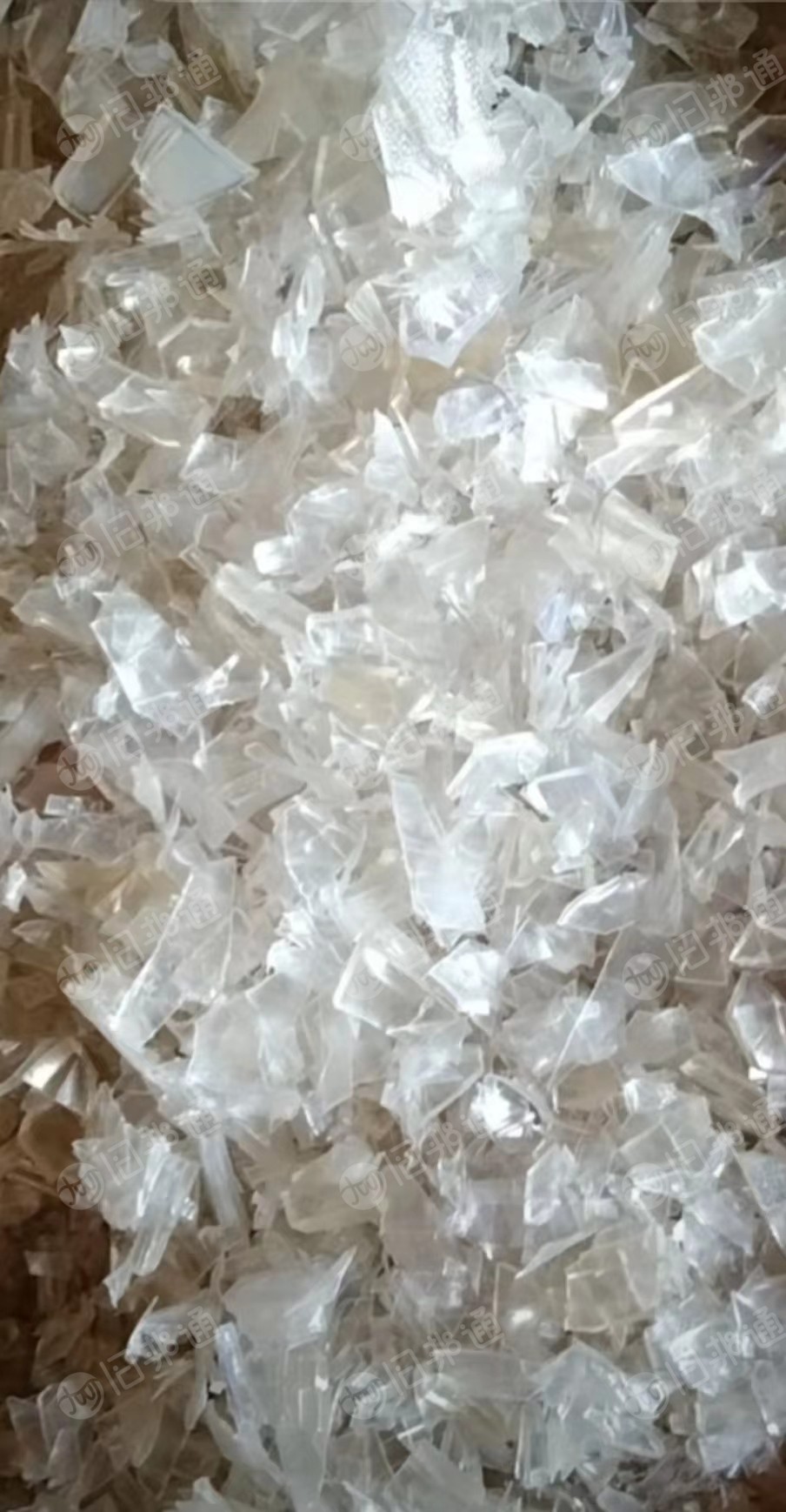 长期出售软质透明PVC破碎料,PVC门帘破碎料