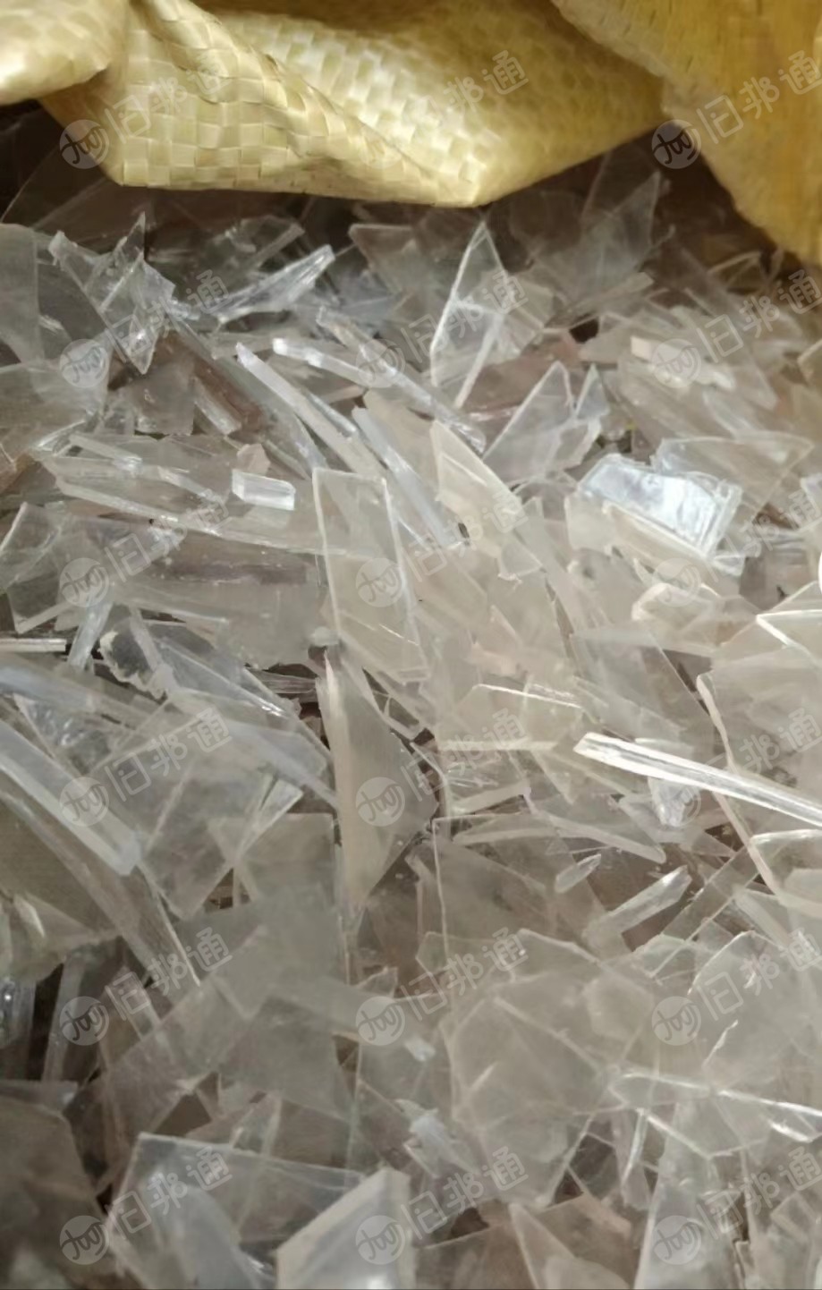 长期出售软质透明PVC破碎料,PVC门帘破碎料