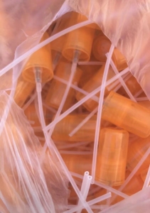 高价回收喷雾头废塑料，回料，PP料头，PP料块，报废产品，破碎料