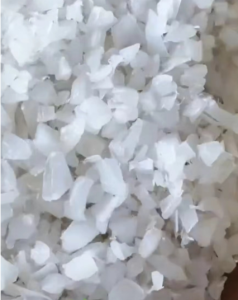 长期出售高压管破碎料,地暖管破碎料