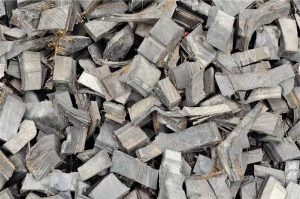 低价纯胶块，大钢丝胎胶块