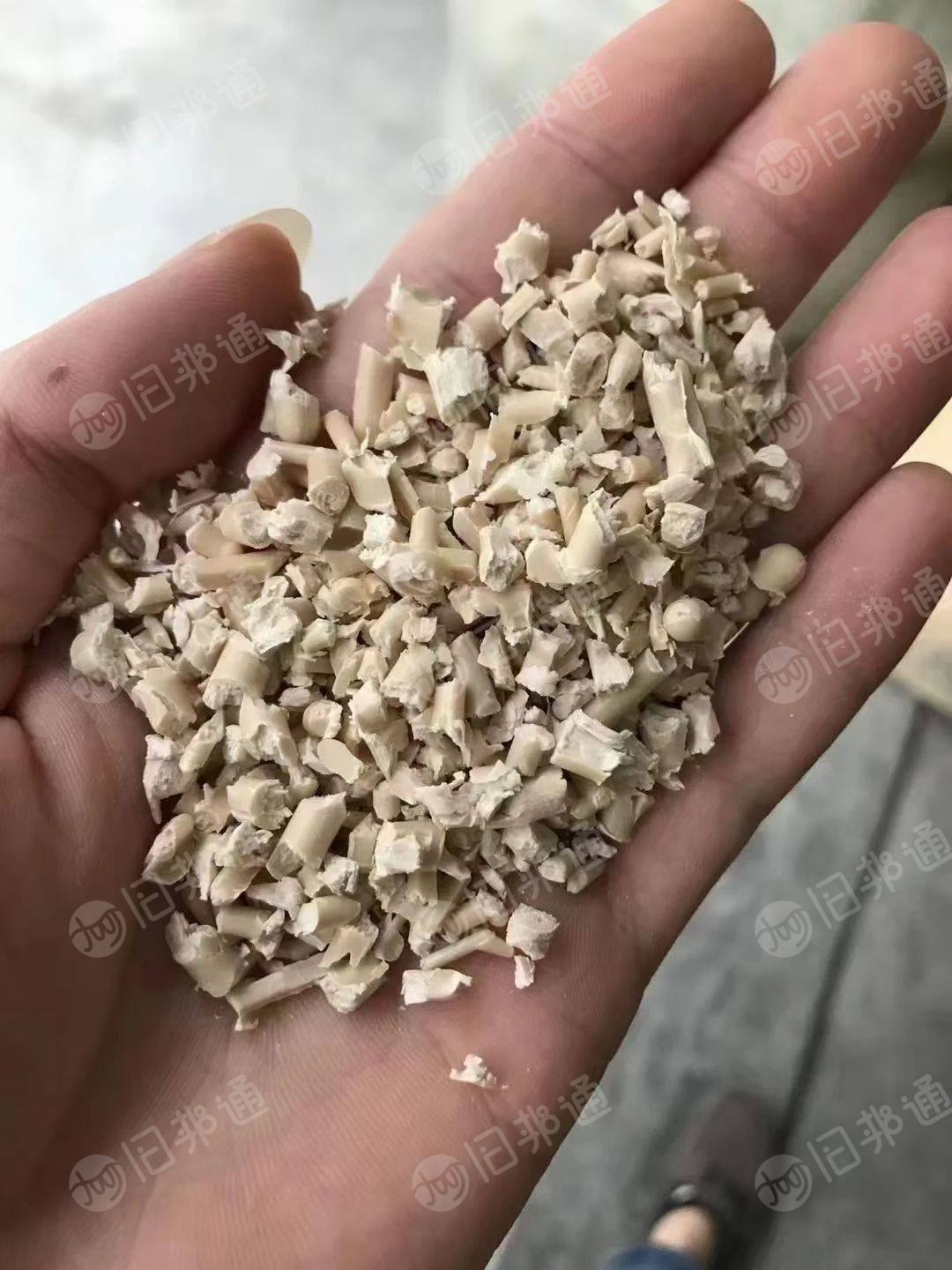长期需求各色PBT破碎料,胶头,产品等