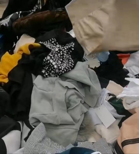 北京房山长期供应旧衣服，鞋子，包包！