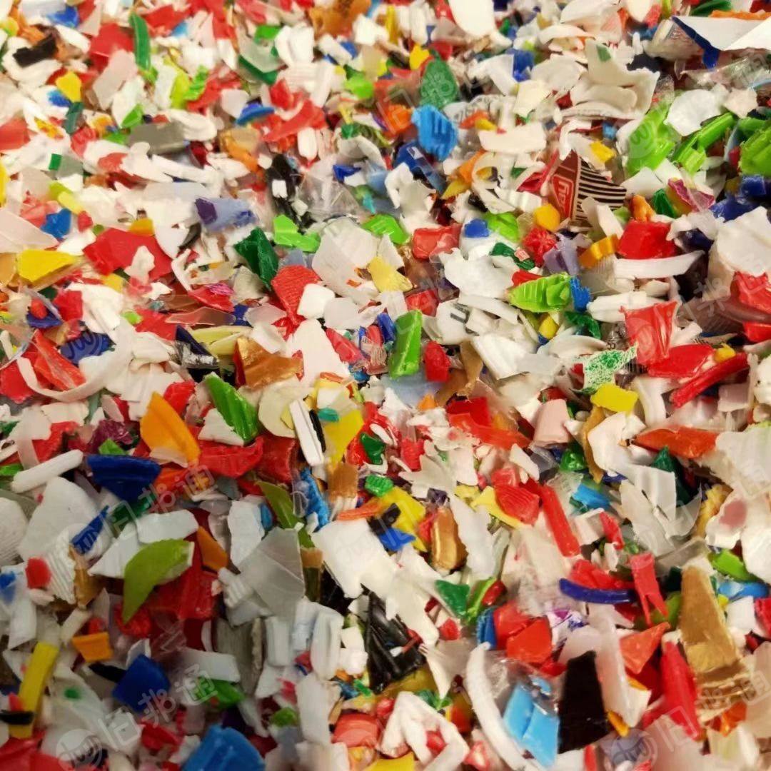 大量出售PP瓶盖破碎料,脱水甩干,全浮