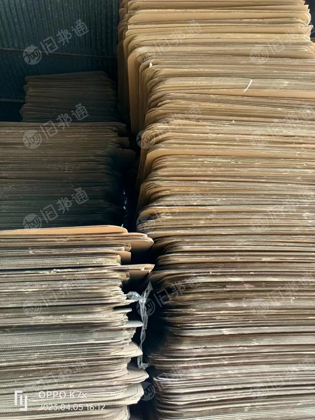 常年大量供应二手纸板，月供几百吨