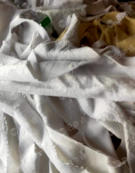 出售涤纶毛料,涤纶废布料,颜色有深色、浅色,白色混装,适合造粒,团粒,泡泡料拉丝用