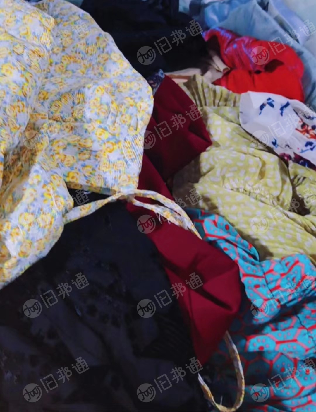 分拣场长期供应旧衣服分拣货!