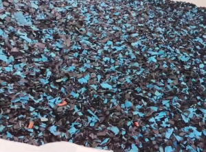 出售路标破碎料，螺纹管破碎料