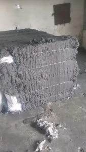 大量供应杂色涤棉开花料，价格优惠！