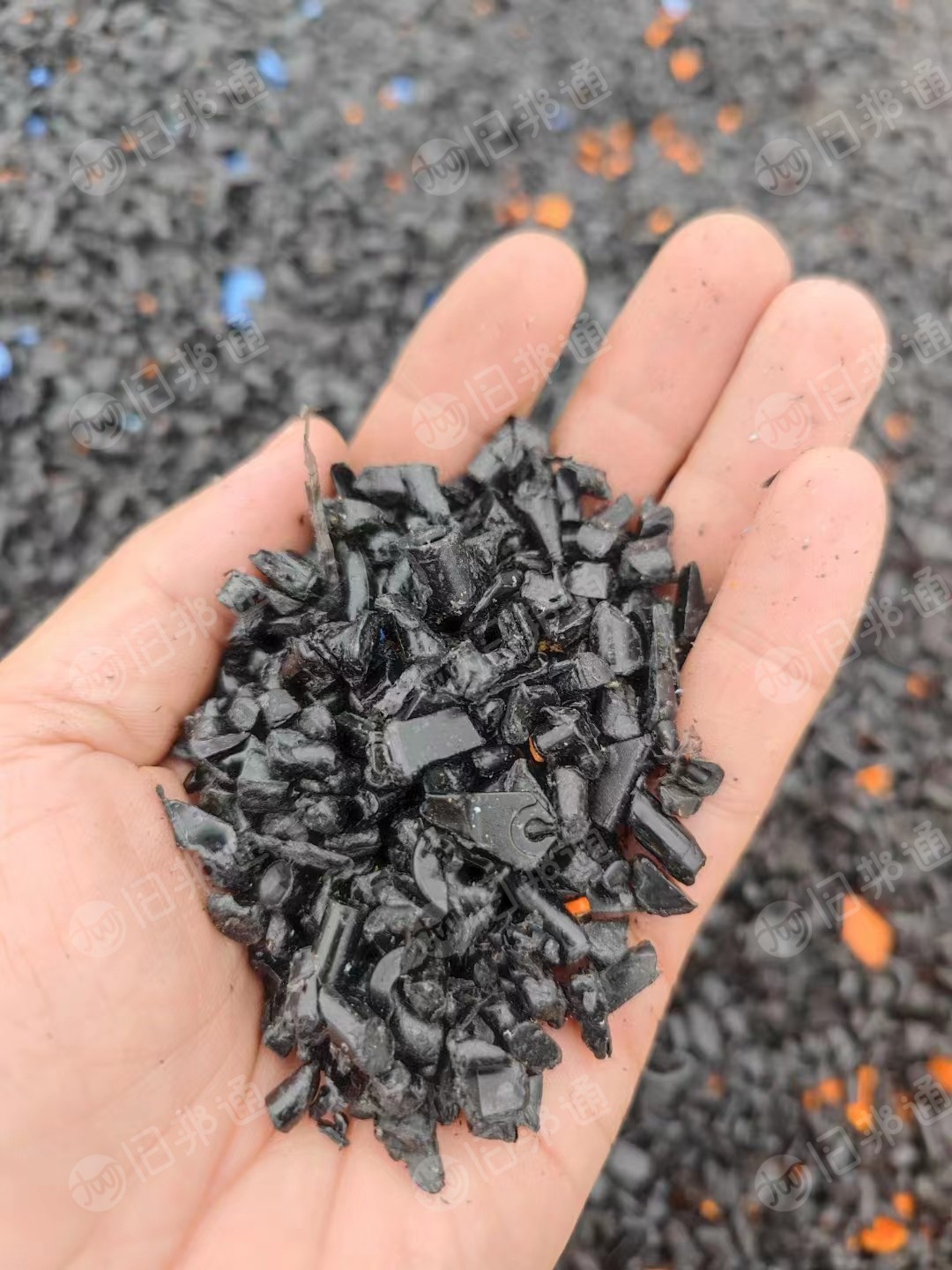 长期供应白色黑色环保阻燃PC/ABS一次性水口破碎料,各100吨