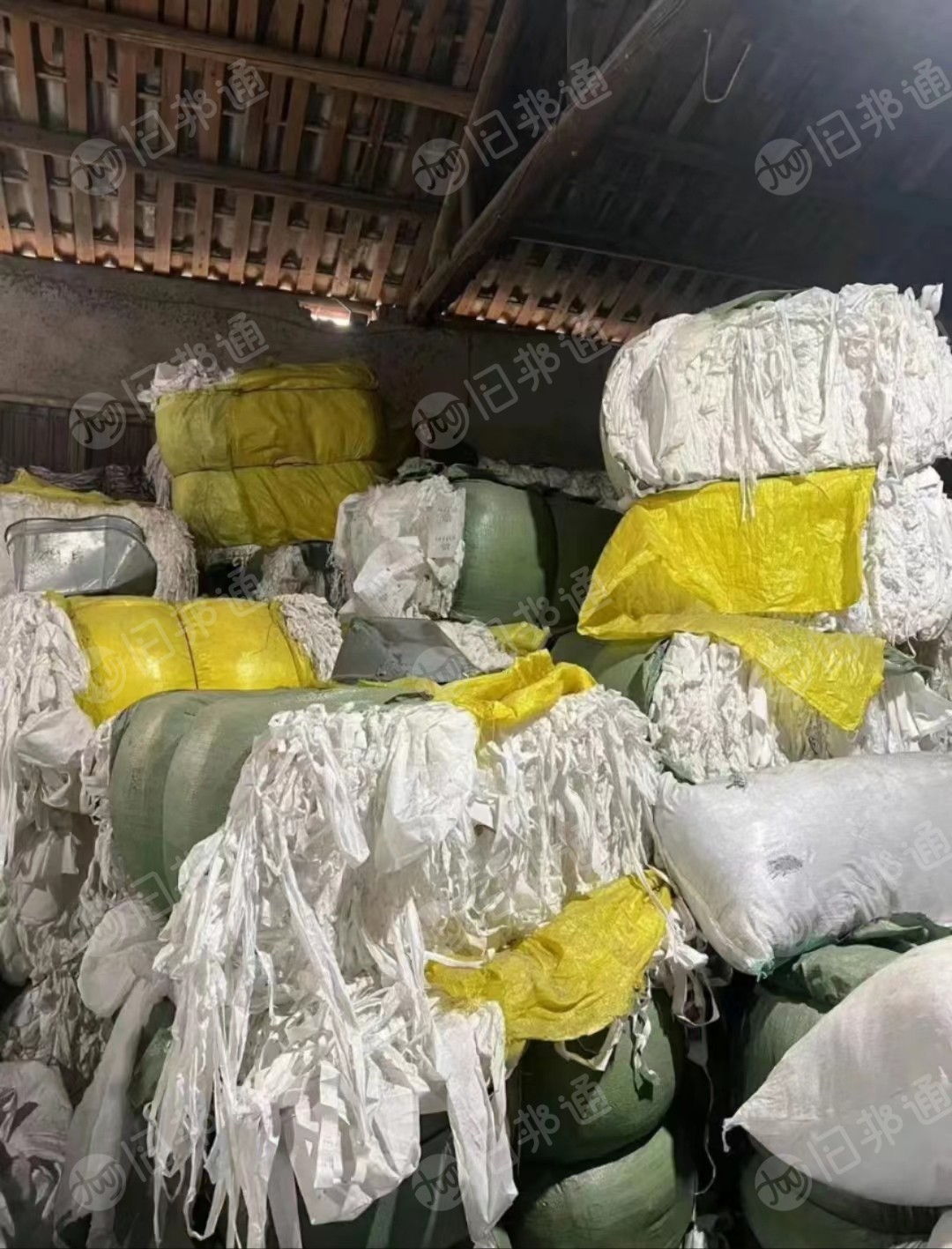出售防护服边角料9.6米一车