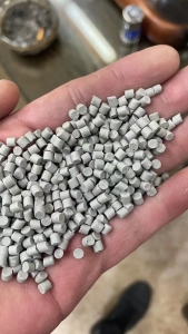 专业生产挤塑板颗粒，PS颗粒，灰白黑色都有