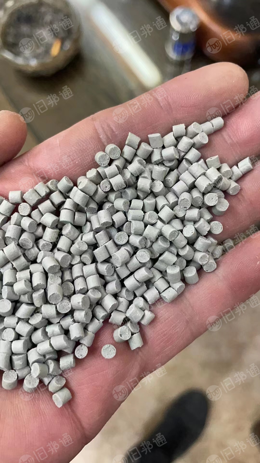 专业生产挤塑板颗粒,PS颗粒,灰白黑色都有