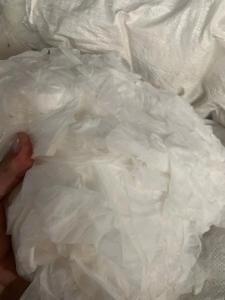 长期求购自然色PVC手套产线废料，带颜色手套废料