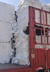 长期出售白色隔音棉，汽车内饰隔音棉，现货13吨，欢迎来电谈