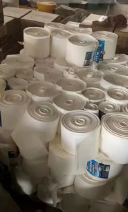 全国各地大量回收硅油纸，标签底纸，卷筒货散料都收