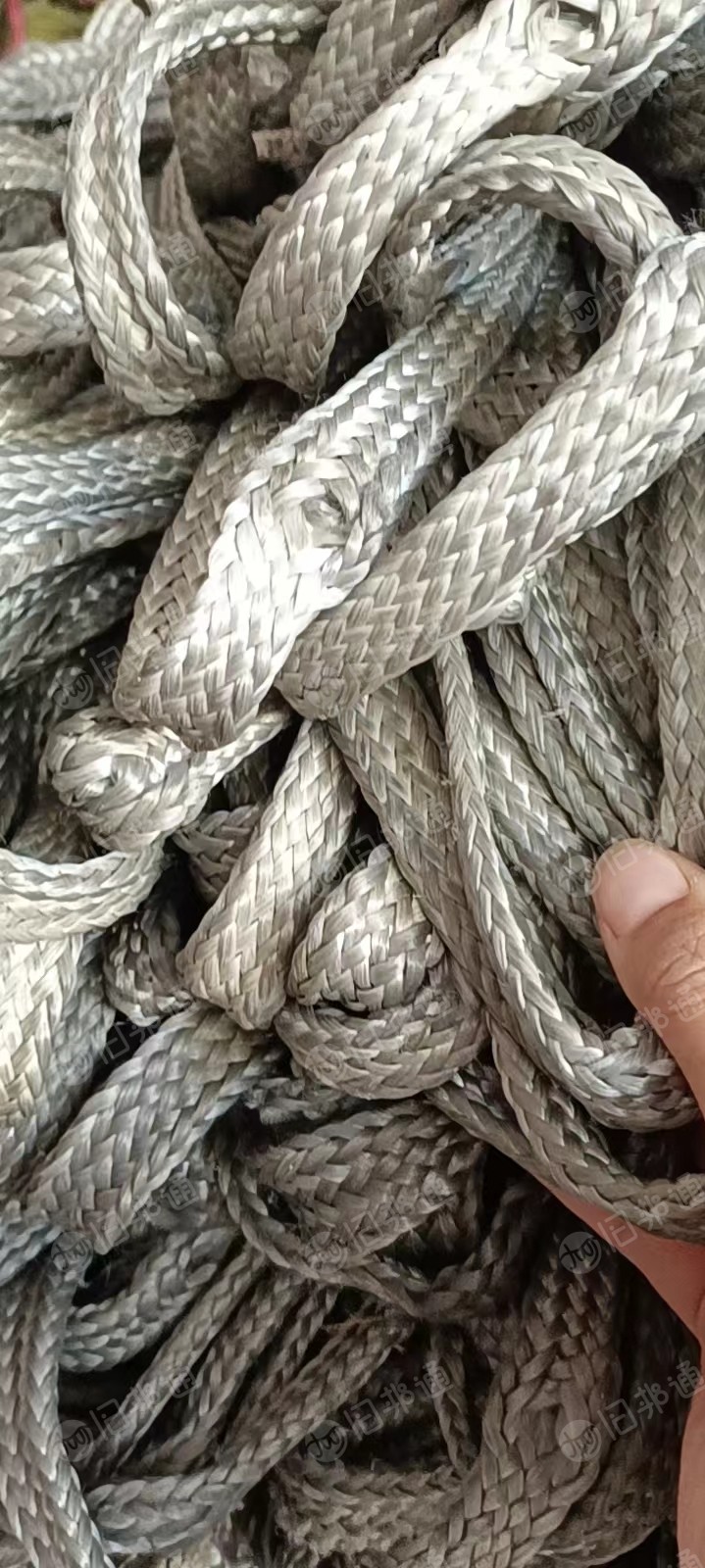 长期大量出售飞机网,飞机绳,牛绳,涤纶材质