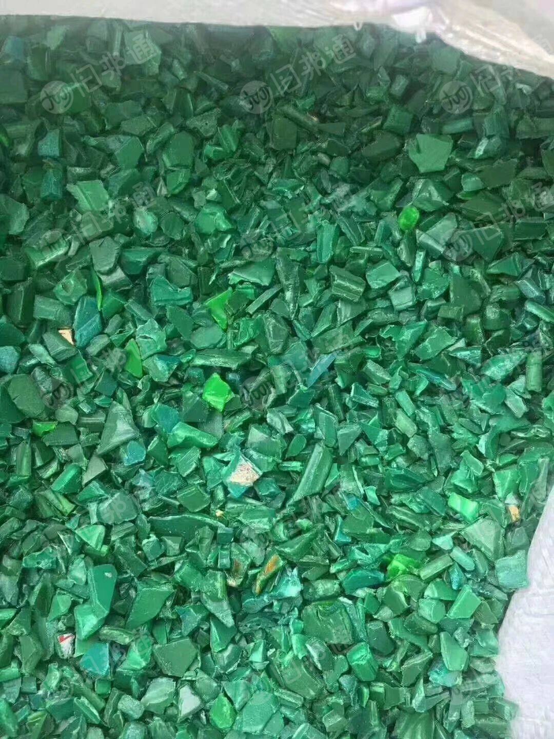 出售白色共聚PP破碎料,透明丙破碎料,垃圾桶破碎料
