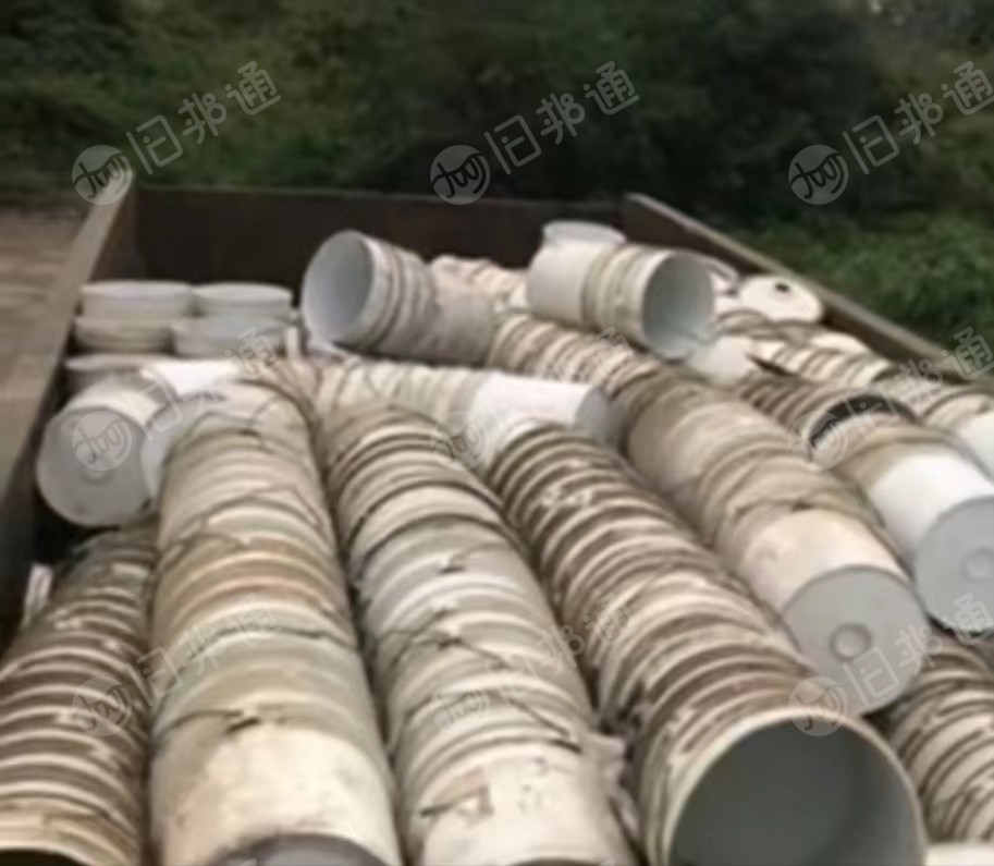长期大量回收工厂一手货源,PP涂料桶毛料,托盘,周转筐等废料
