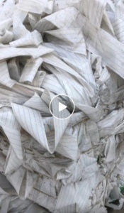 出售风电板上的尼龙脱模布，压包好，现货300吨