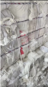 出售白色高弹丝，毛衣片，现货9.6米一车