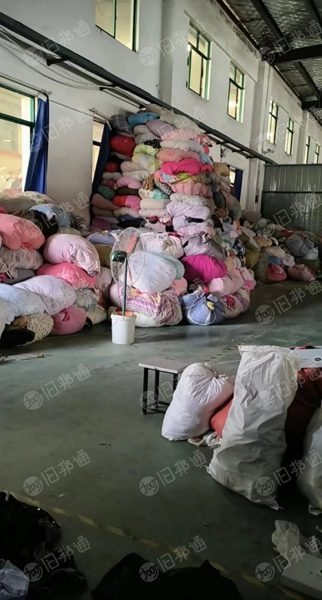 大量回收旧衣服优质统货,箱子货,分拣货