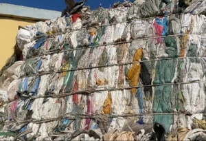 长期出售编织袋通货，杂色编织袋，白吨包，废旧吨包