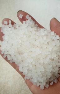 长期生产高压透明颗粒，一级透明LDPE颗粒