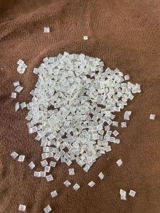 出售日本PET含硅胶粒子，硅胶保护膜专用料