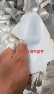 大量回收涤纶气囊布边角料,pet气囊布下脚料,月需300吨