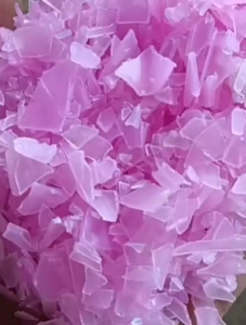 大量收购各色荔枝框破碎料