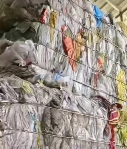 长期出售废旧编织袋，快递袋，干造水洗都有，现货各2挂车