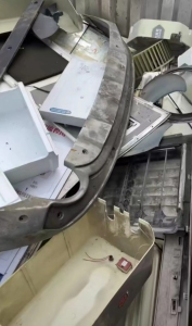 大量回收大小响料，日杂响料统货，玩具料家电料等