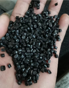 长期大量供应黑色PE网线皮颗粒