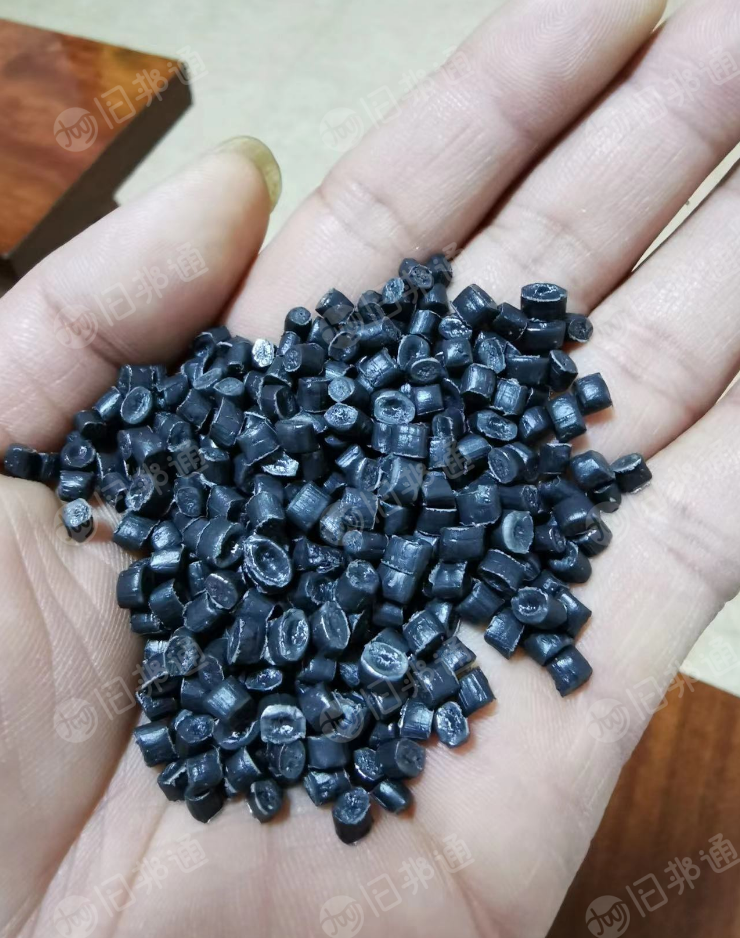 长期大量供应黑色PE网线皮颗粒