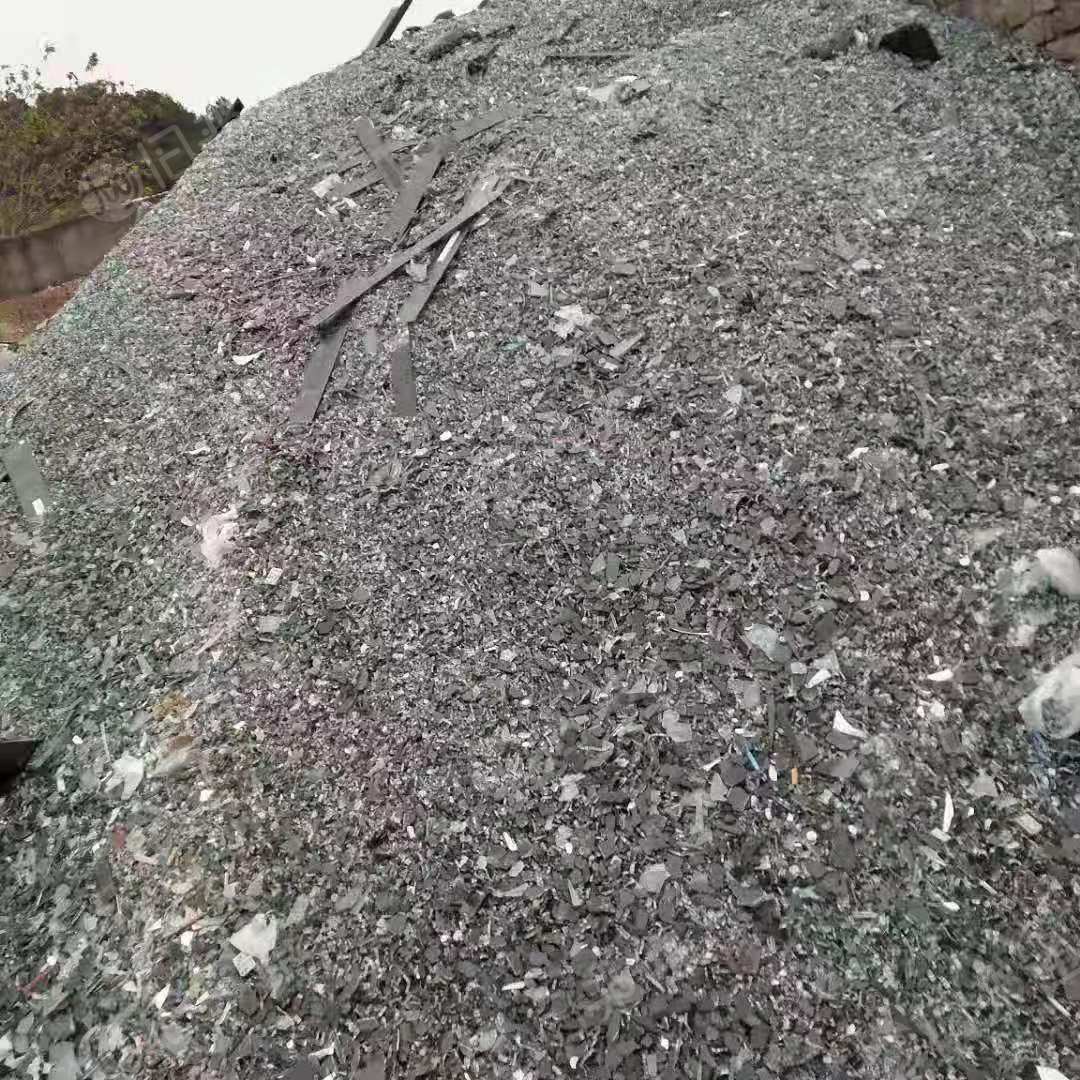 长期出售碎玻璃,平板玻璃,钢化玻璃