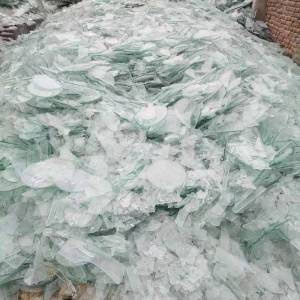 常年大量供应一级平板玻璃，二级钢化玻璃，黑色钢化玻璃