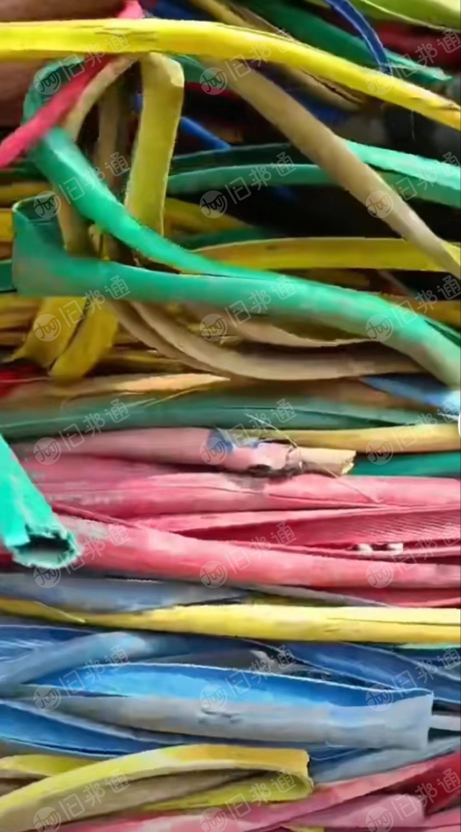 长期大量回收PVC电线皮毛料，彩色线皮