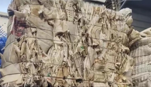 大量出售各种PP压块，周转筐毛料，饭盒压块