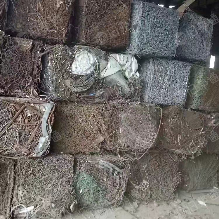 常年大量求购废铁丝压块,细钢筋条压块