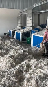 专业加工出售水洗漂白牛仔布块开花棉，85、95、灯照棉，月产500吨