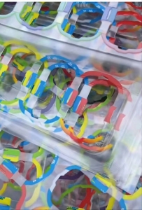 大量收购各类PET废料，PET印刷膜，PET复合边角料，油墨料，瓶胚，吸塑盒，五粮液酒盒毛料