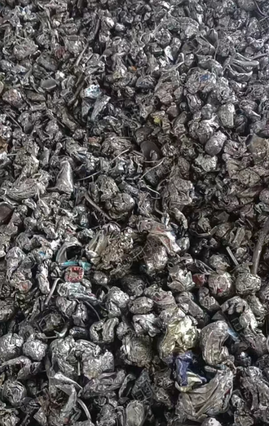 常年大量回收二级破碎料,废钢破碎料