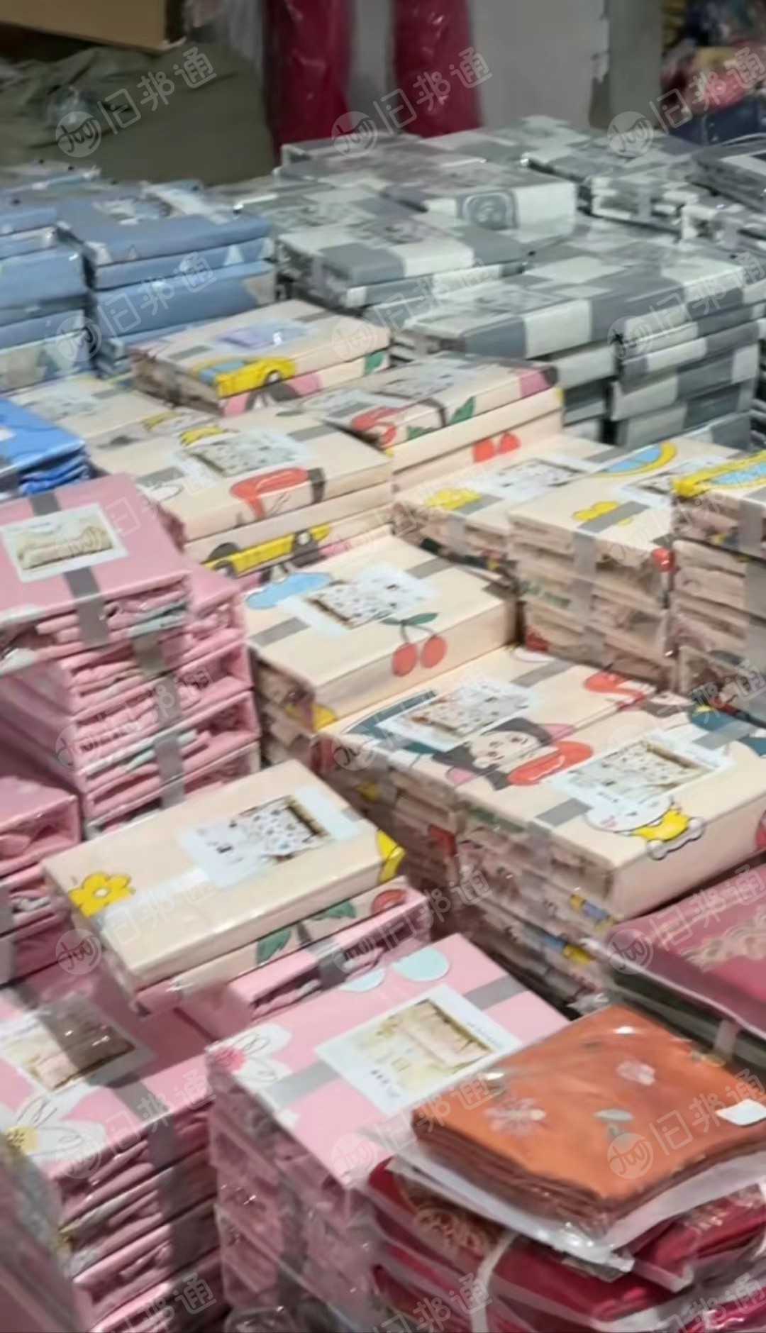 出售全棉四件套花型,全是都是硬包装!