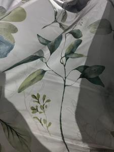 出售人棉库存印花卷布几十吨！